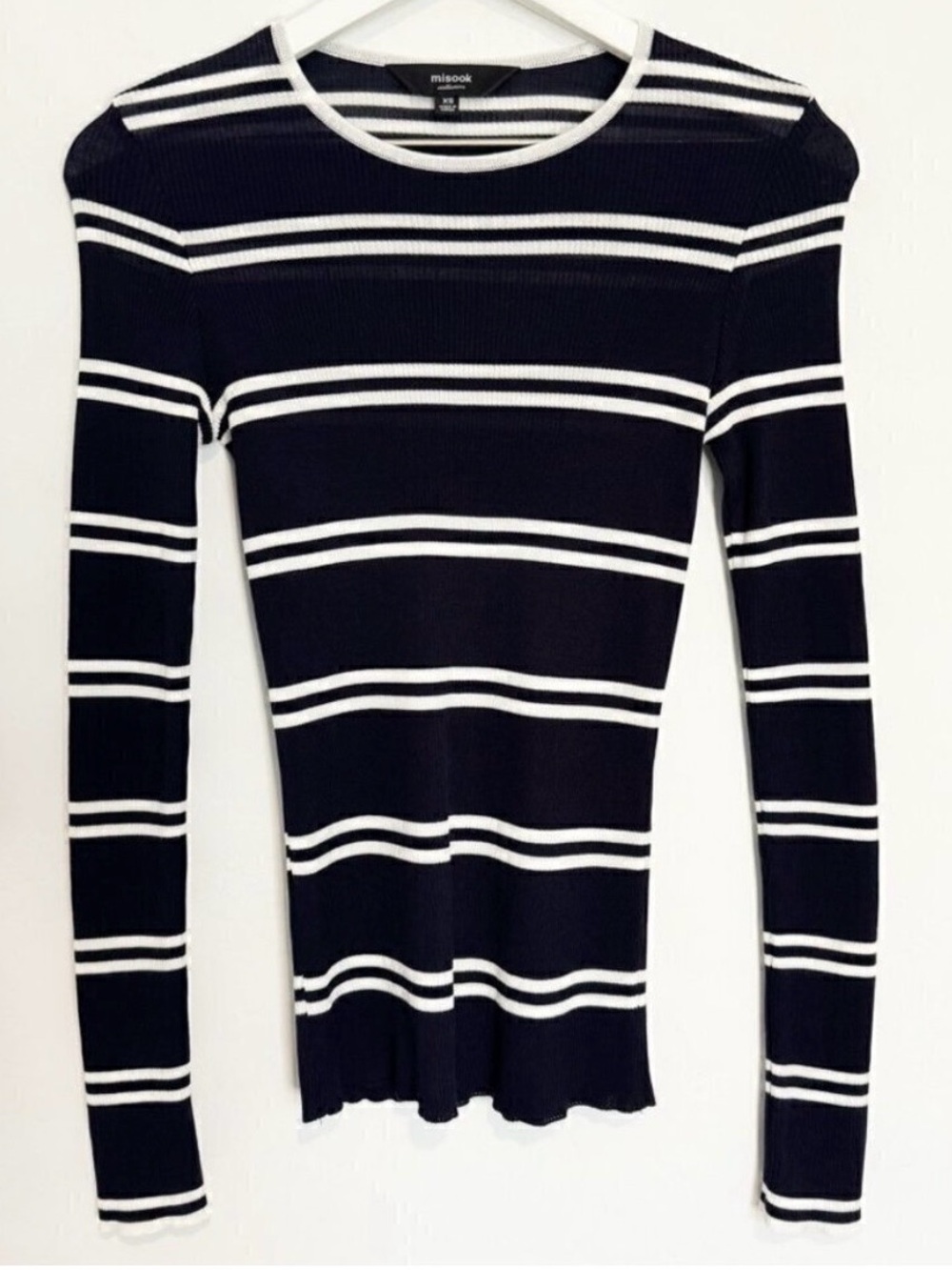 Misook Striped Knit Top XS Coastal Chic Quiet‎ Luxury Minimalist Lightweight Top